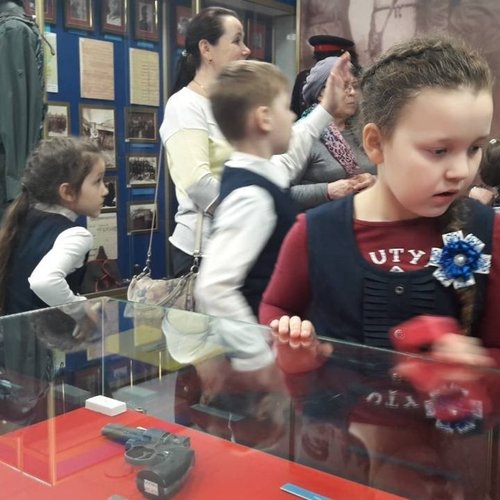 Школьники – гости музея истории внутренних дел Чувашии