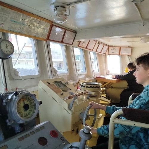 Морское братство во благо подрастающего поколения!