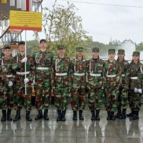 ПАРАД ДОШКОЛЯТ И ЮНАРМЕЙЦЕВ