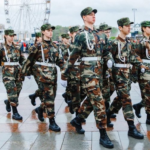 ПАРАД ДОШКОЛЯТ И ЮНАРМЕЙЦЕВ