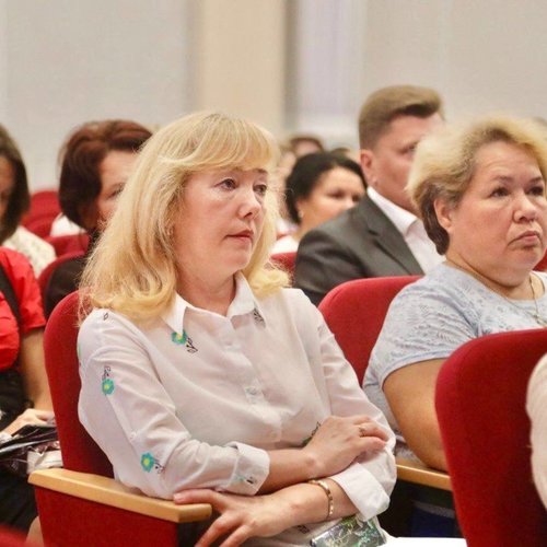 Коллектив СОШ 1 встретился с министром образования Чувашии