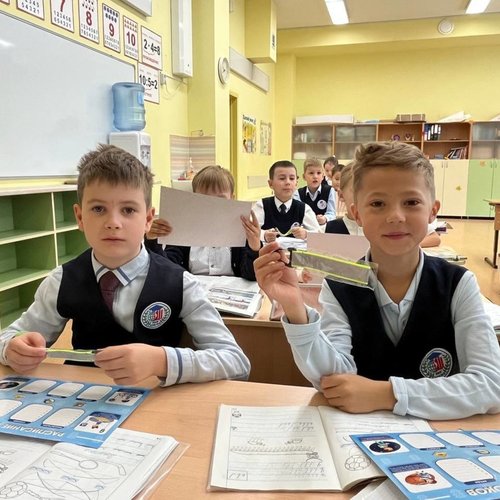 УРОКИ ПДД ВМЕСТЕ  С "ЛАБОРАТОРИЕЙ БЕЗОПАСНОСТИ" УРОКИ ПДД ВМЕСТЕ  С "ЛАБОРАТОРИЕЙ БЕЗОПАСНОСТИ"