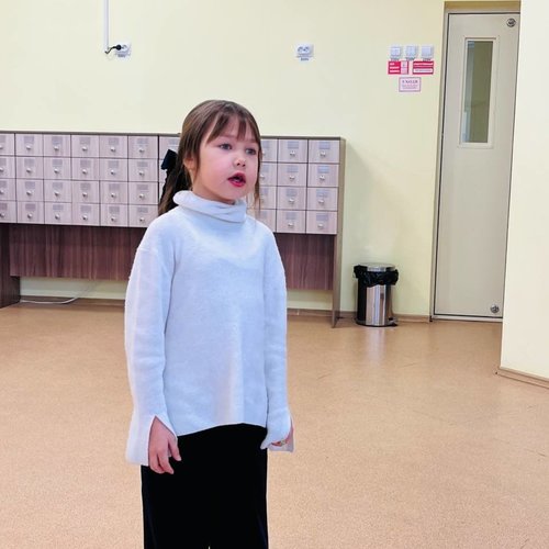 КОНКУРС ЧТЕЦОВ В 1Б КЛАССЕ