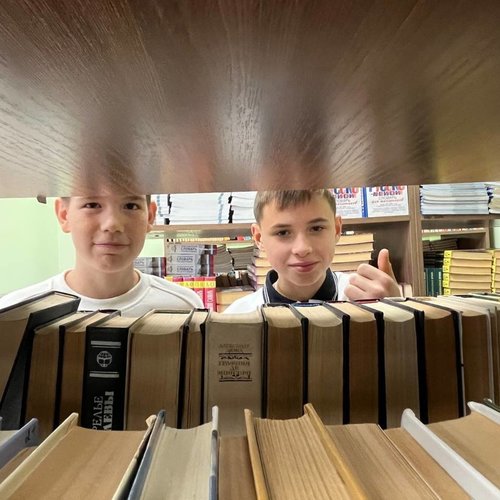 27 октября - Международный день школьных библиотек 27 октября - Международный день школьных библиотек