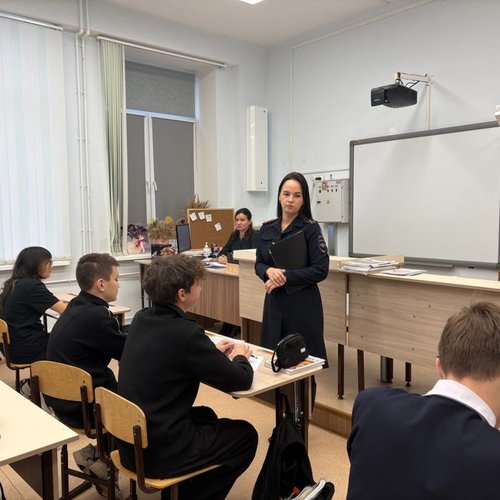 Профилактическая беседа по ПДД с инспектором ГАИ