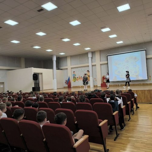 В СТРАНЕ НЕВЫУЧЕННЫХ УРОКОВ