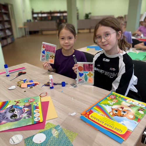 Интерактивная экскурсия "Геометрия цвета и звука" от КВЦ "Радуга"