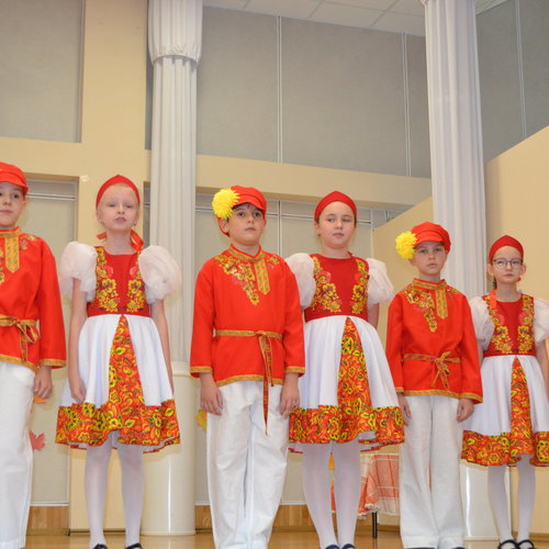 🌍 “Народов много - Родина одна!”: Конкурс-фестиваль национальных культур в нашей школе! 🌍