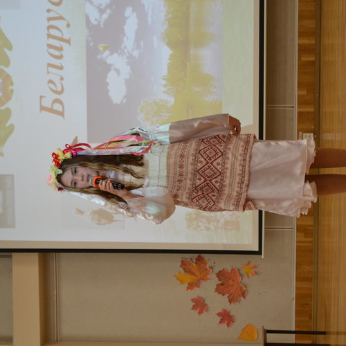 🌍 “Народов много - Родина одна!”: Конкурс-фестиваль национальных культур в нашей школе! 🌍