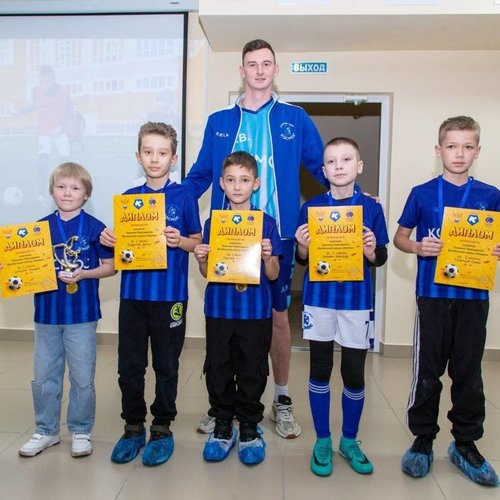 Поздравляем воспитанников футбольной школы "Космос"!