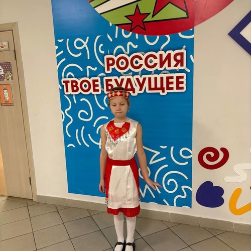 Акция "На работу и учебу с чувашской вышивкой"