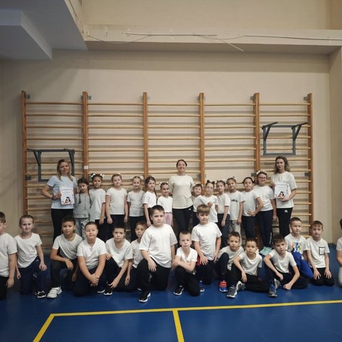 Утренняя зарядка с мамой!