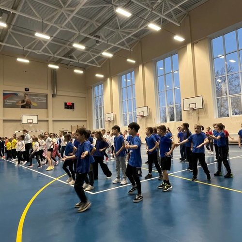 Утренняя зарядка с мамой!