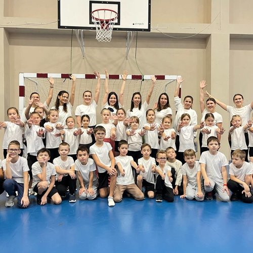 Утренняя зарядка с мамой!