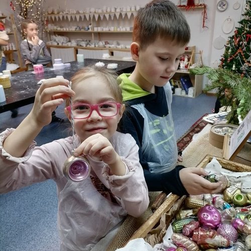  1В класс на мастер-классе в художественной мастерской "КсюФлер"