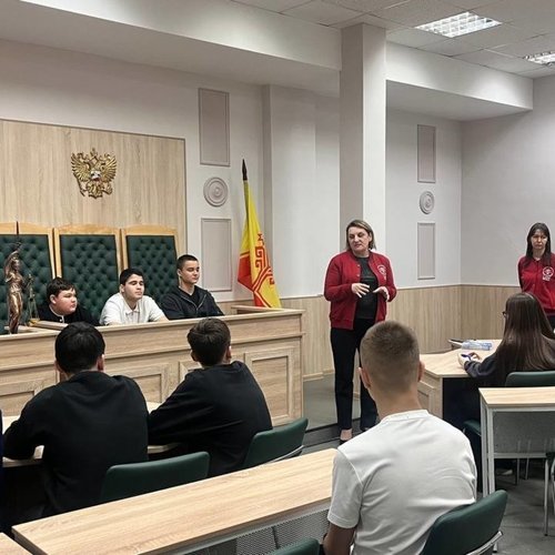 9Б на юридическим факультете ЧГУ