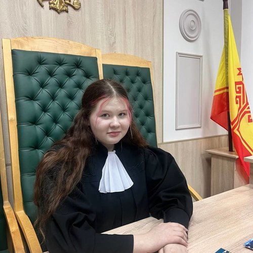 9Б на юридическим факультете ЧГУ