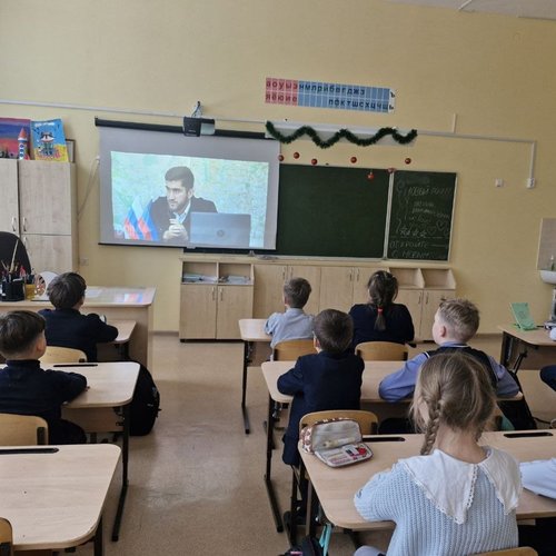 Просмотр видеороликов в рамках акции "Россия против террора"