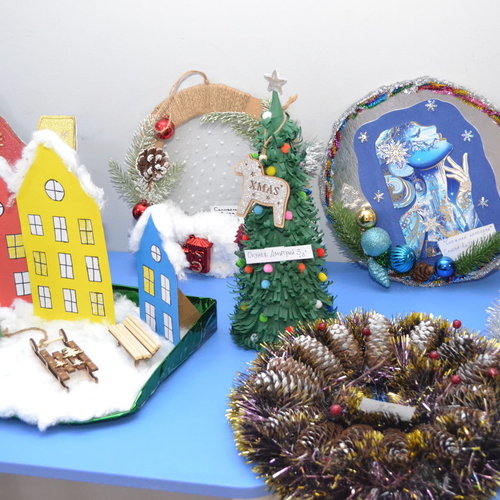 Конкурс-выставка новогодних поделок 2025