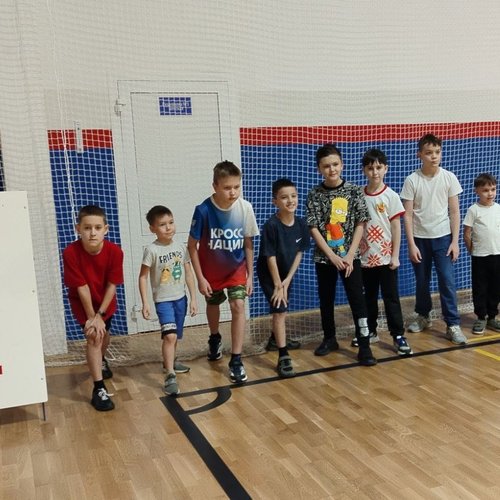 Новогодние старты на призы Деда Мороза и Снегурочки.