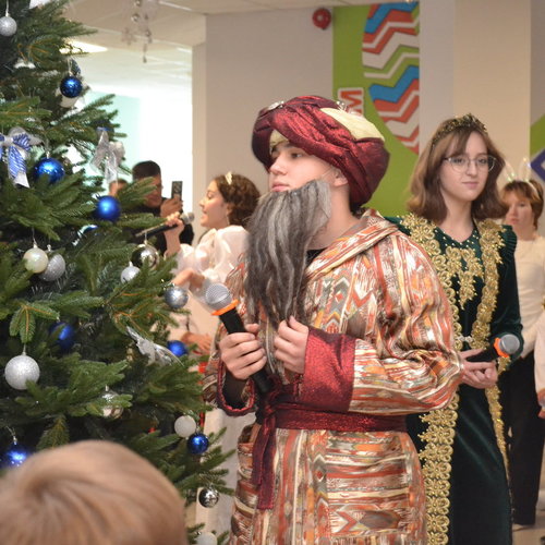 НОВЫЙ ГОД К НАМ МЧИТСЯ!