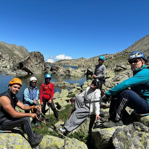 В поход сходили летом, а медали получаем зимой