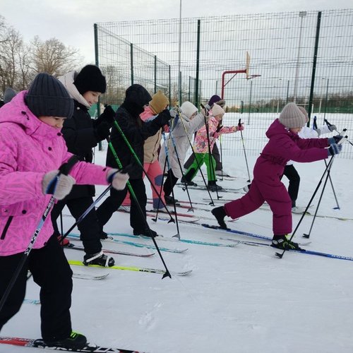 Школа №1 отмечает День зимних видов спорта!