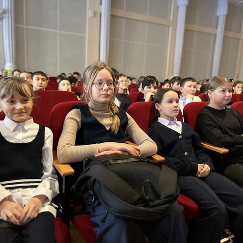 ДЕТИ И ДОРОГА: ВАЖНЫЕ ПРАВИЛА, КОТОРЫЕ НУЖНО ЗНАТЬ 