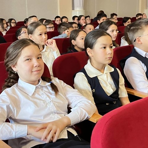 ДЕТИ И ДОРОГА: ВАЖНЫЕ ПРАВИЛА, КОТОРЫЕ НУЖНО ЗНАТЬ 