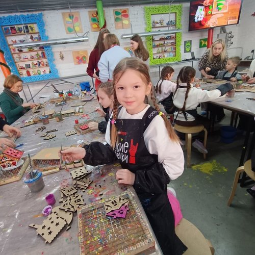 Мастер-класс для 1Б класса на фабрике игрушек «Алатойс»