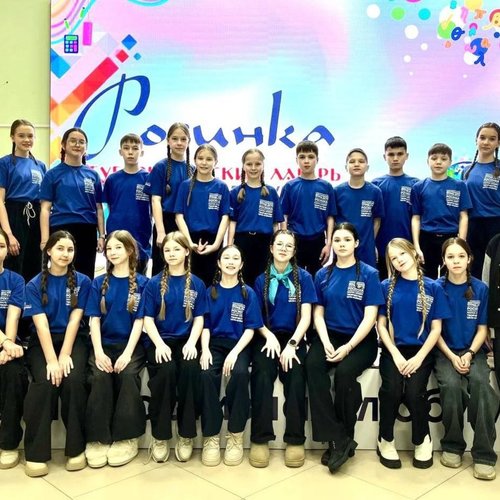 НАШИ ПЕРВЫЕ НА СМЕНЕ В ГУБЕРНАТОРСКОМ ЛАГЕРЕ  