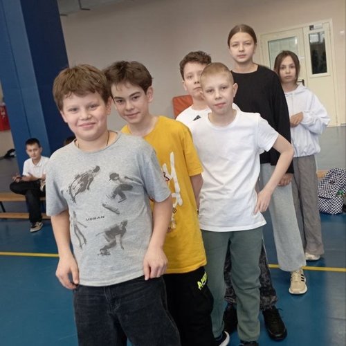 Школьный турнир по пионерболу среди 5-х классов