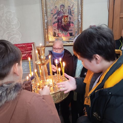 "Живой урок" ОРКиСЭ в храме