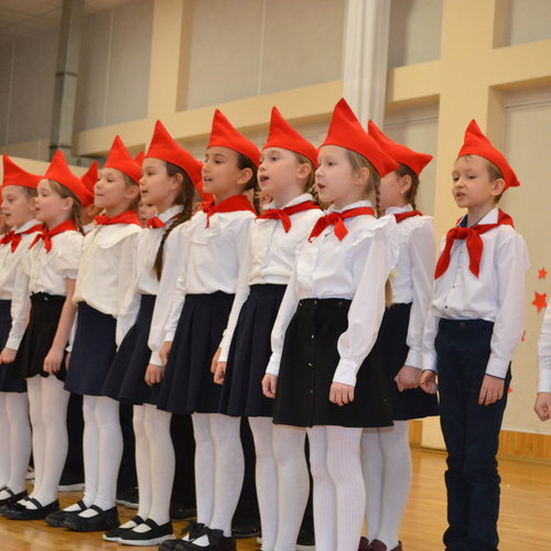 Конкурс военно-патриотической песни — яркое событие в нашей школе! 