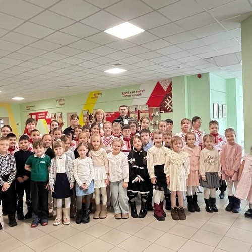 Будущие первоклассники из детского сада № 8 в гостях у СОШ 1.