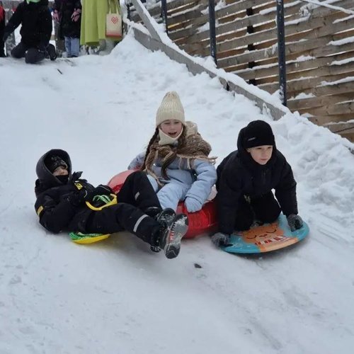 2И на проводах зимы в "Ясне" 