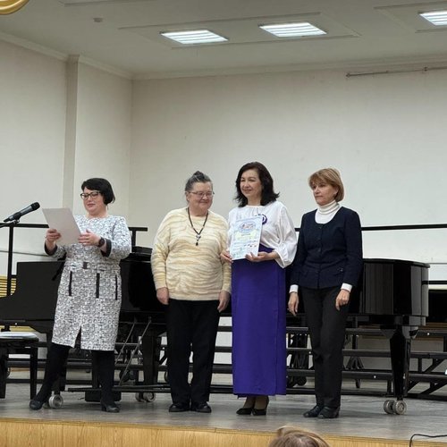 Школьный хор на Республиканском вокально- хоровом конкурсе «Голоса друзей»