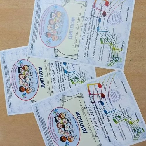 Школьный хор на Республиканском вокально- хоровом конкурсе «Голоса друзей»