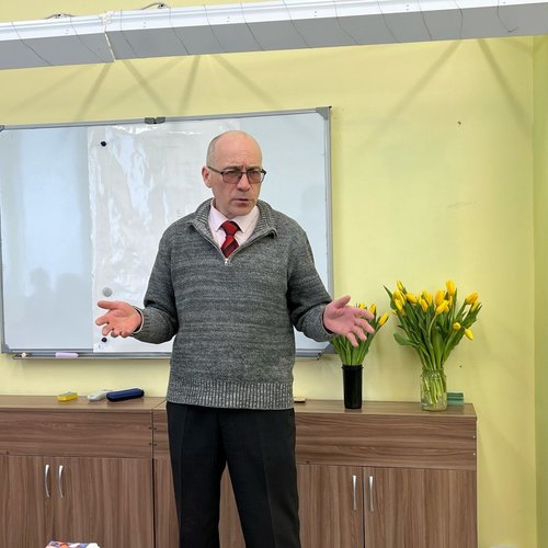 Беседа о Здоровье и Будущем: Профилактика ВИЧ-инфекции и ЗОЖ с Центром СПИД