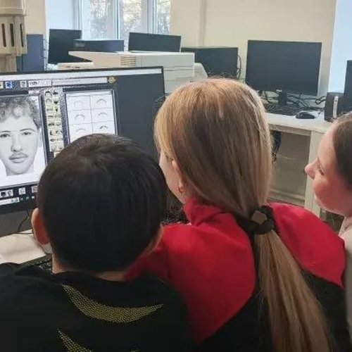 ВПК школы "Разведчики" на Республиканском конкурсе «Герои нашего времени» имени Героя России Петрова Николая Алексеевича