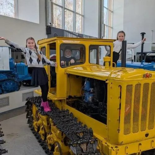Увлекательное путешествие в мир тракторов: 3Ж класс в Музее истории трактора!