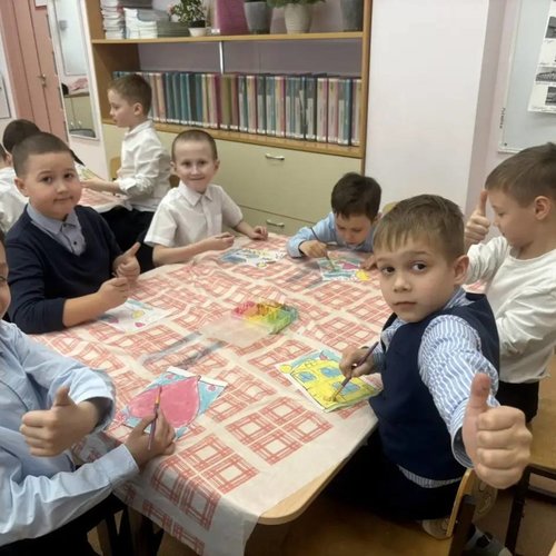 Второклассники на кулинарном мастер-классе студии "Колибри"