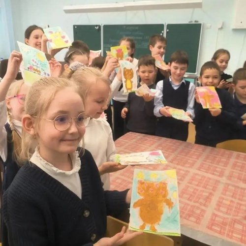 Второклассники на кулинарном мастер-классе студии "Колибри"