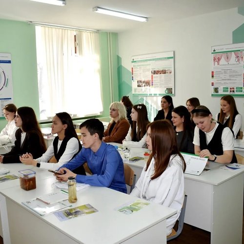  Кира Федотова из 10Б класса – в центре событий Детского общественного совета Чувашии! 