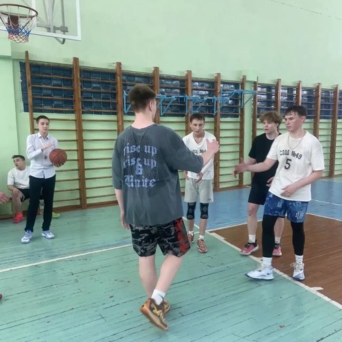 🏀 Наши баскетболисты — лучшие в Ленинском районе!