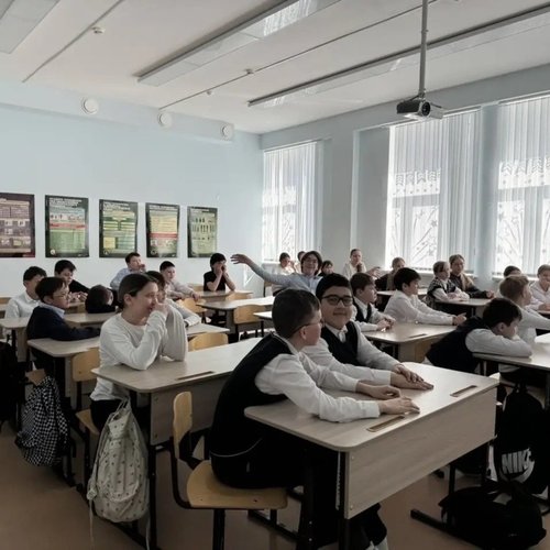 Неделя психологии в школе № 1: день 4. Путь к себе и к друзьям