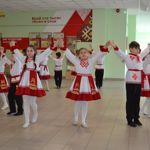 🌟 Будущие первоклассники из детского сада № 8 покоряют СОШ № 1! 🌟