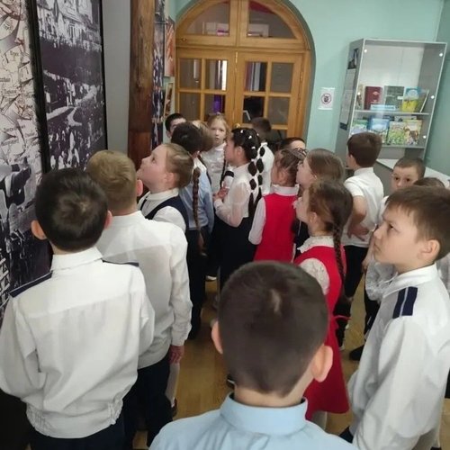 Урок Мужества во 2 «З» классе: «Мы победили в той войне»