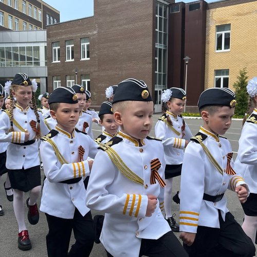 ПЕРВОКЛАССНИКИ В СТРОЮ! 