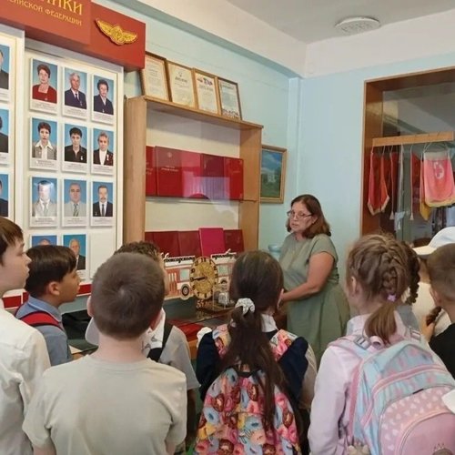 🚋 Экскурсия в мир троллейбусов: 3Б класс в гостях у МУП «Чебоксарское троллейбусное управление»